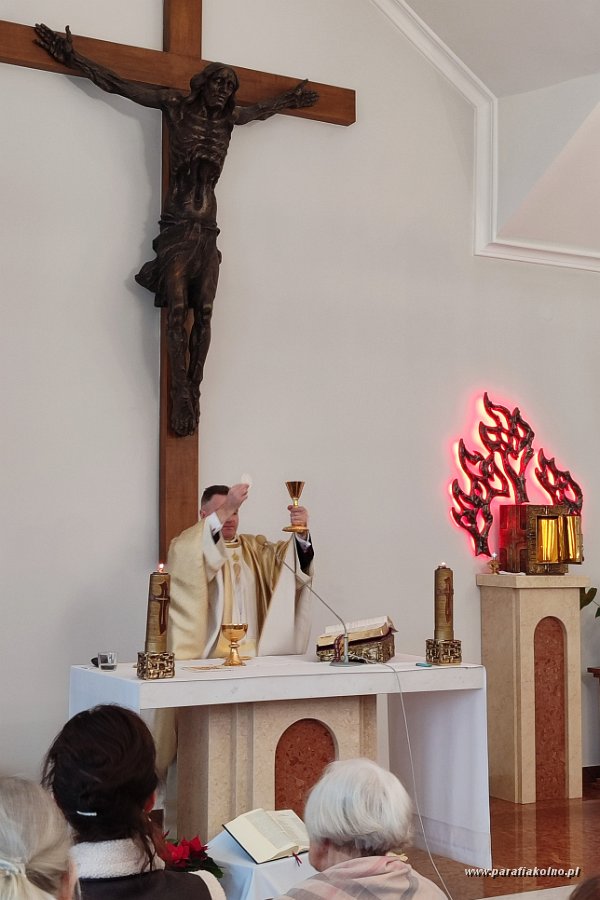 053 Sobota  - Eucharystia.jpg